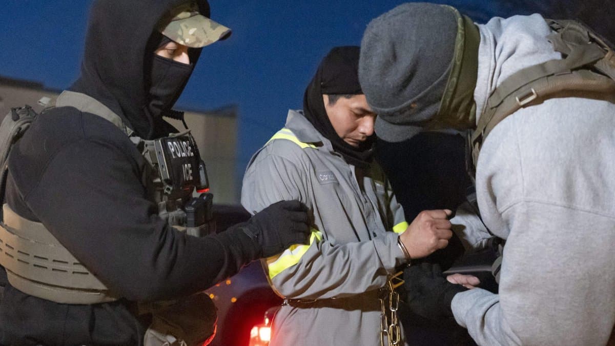hero 27105