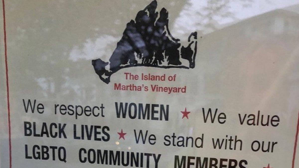 Cartel en Martha´s Vineyard