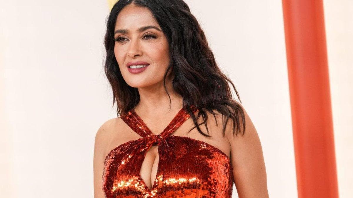Salma Hayek, another of the most influential Hispanic women of 2023 by 'Time' magazine during the Oscars 2023 Gala