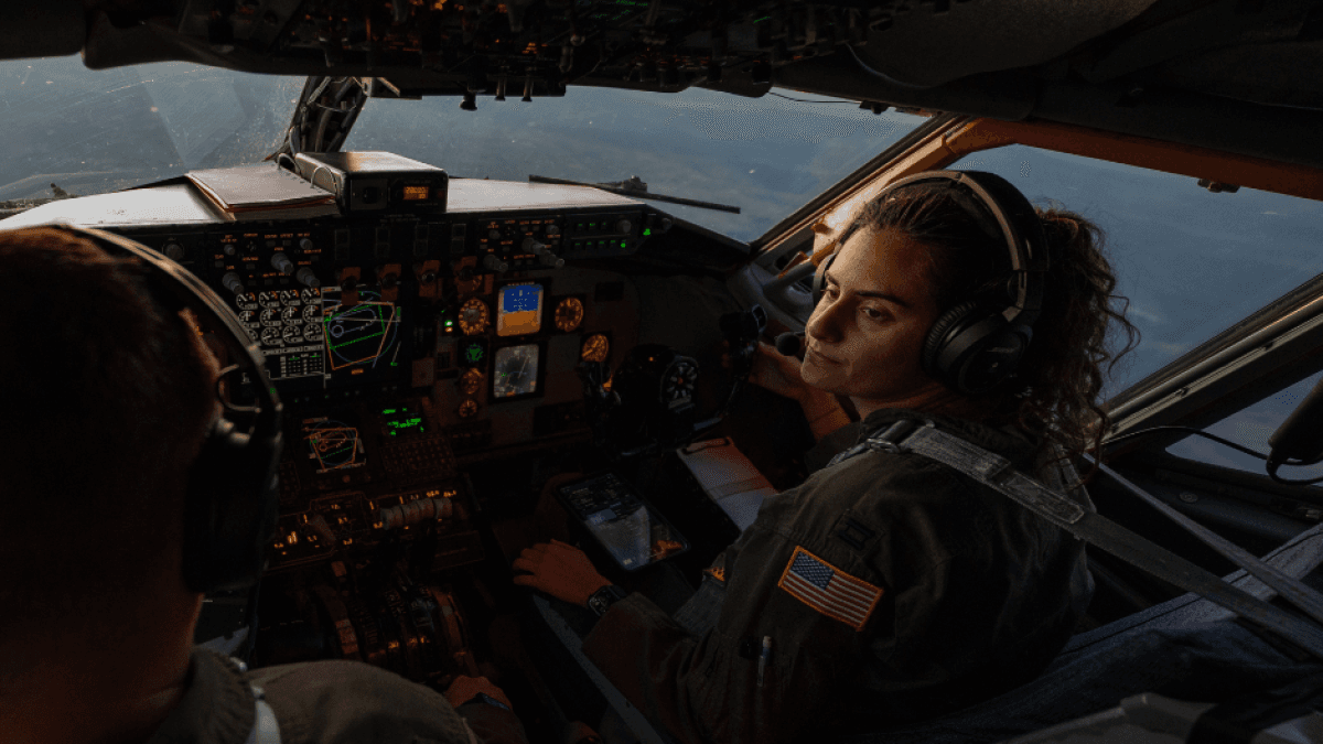 Savino en un KC-135