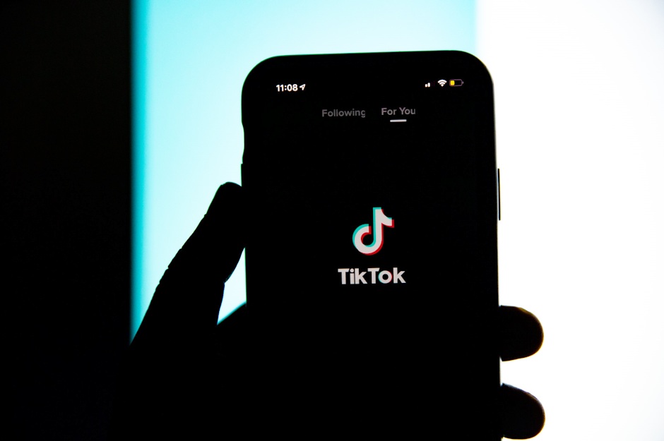Tiktok from a telephone screen.