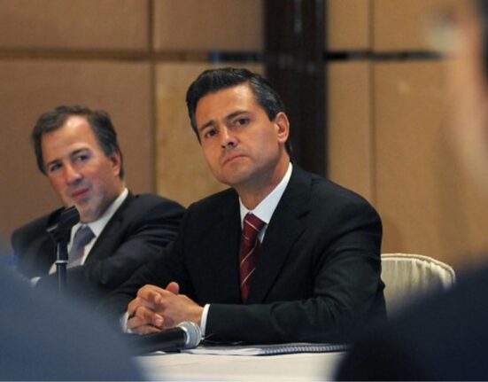 Enrique Peña Nieto, expresidente de México, en una reunión bilateral en China.