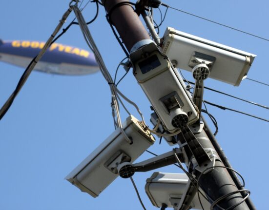 CCTV em Los Ángeles / Lord Jim (Flickr).