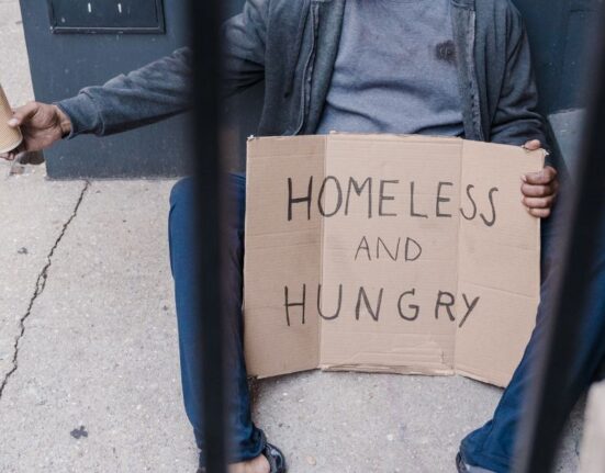 Homeless , Sin techo