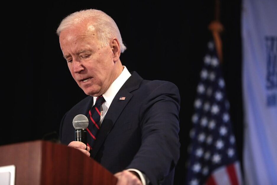 Extirpan al presidente Joe Biden una lesión cancerígena del pecho