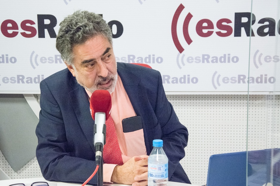 Luis del Pino, director de 'Sin Complejos' / EsRadio.