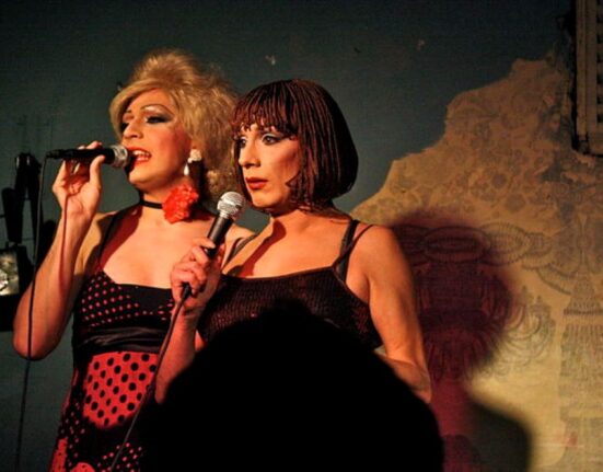 Espectáculo de drag queens (imagen de archivo).
