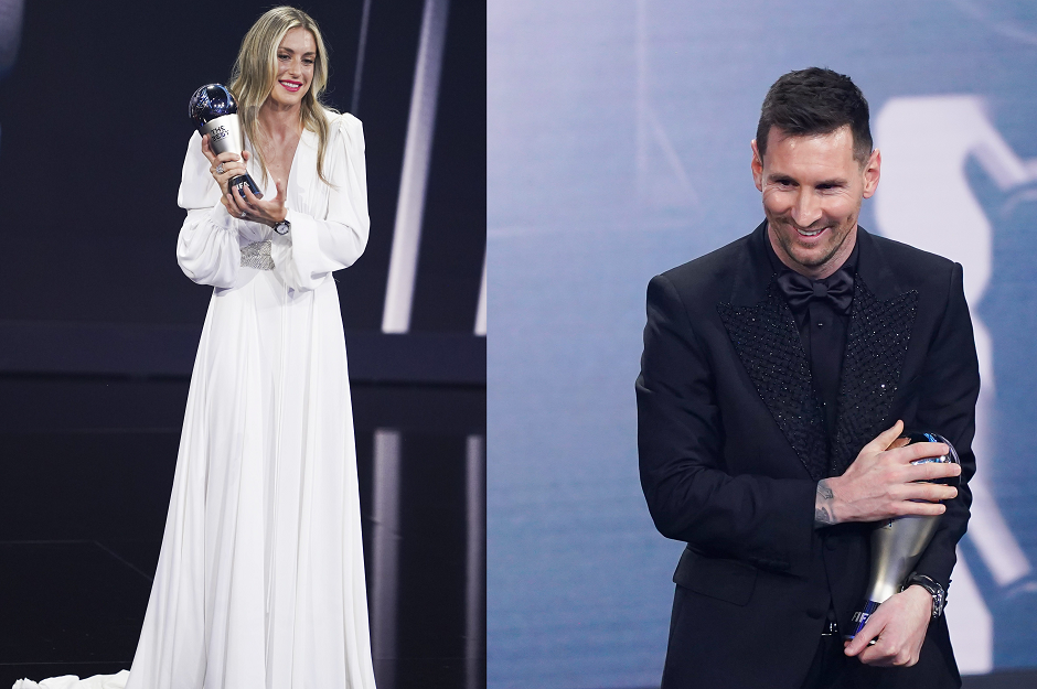 Lionel Messi y Alexia Putellas con sus trofeos en la premiación The Best FIFA.