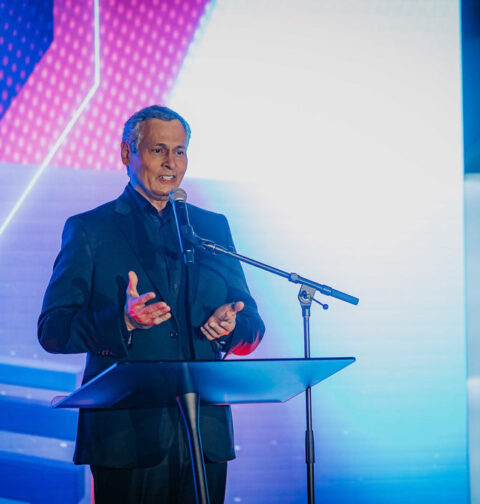 Orlando Salazar, fundador y CEO de Voz Media.