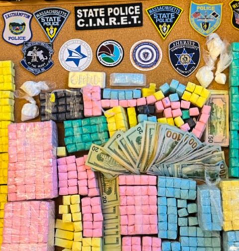 Gran alijo de fentanilo y cocaína incautado por la policía de Massachusets