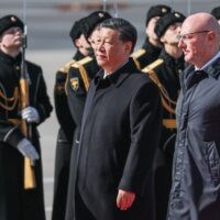 El presidente de China, Xi Jianping, aterriza en Rusia para realizar una visita diplomática