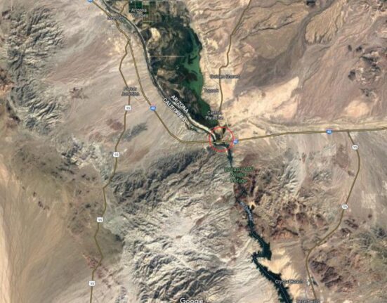 Mapa de la frontera entre Arizona y California, lugar en el que un tren descarriló